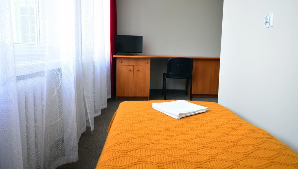 Hotel Felix Краков Экстерьер фото