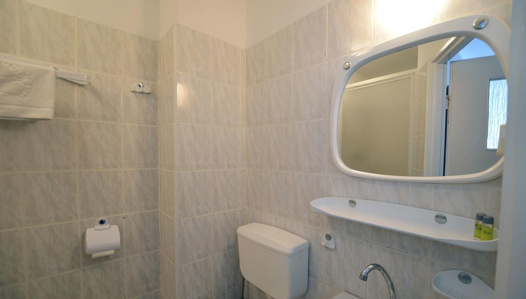 Hotel Felix Краков Экстерьер фото